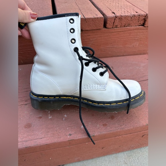 WHITE leather Dr. Martens 1460 lace up boots - good condition - size US 7 L - Picture 8 of 16